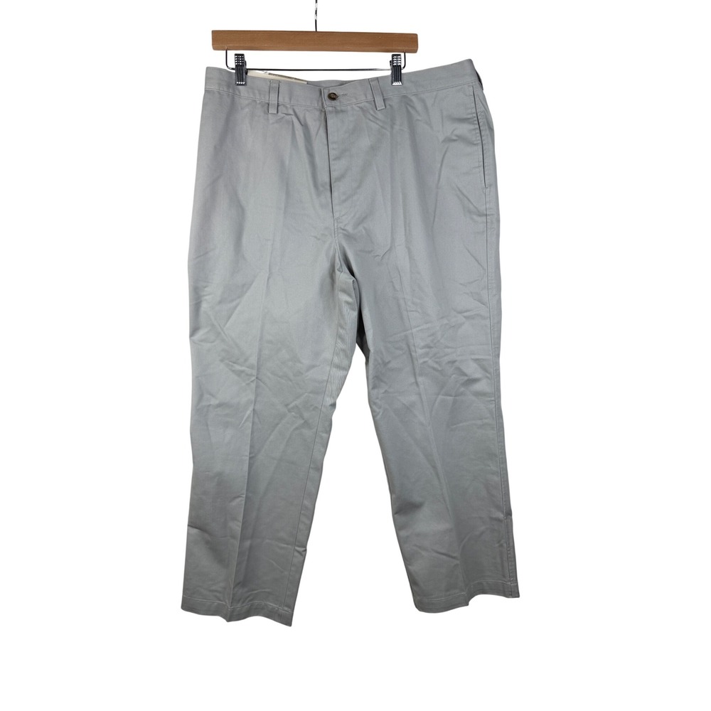 New Haggar Great American Khaki Classic Fit‎ Pants size 38x29 Gray